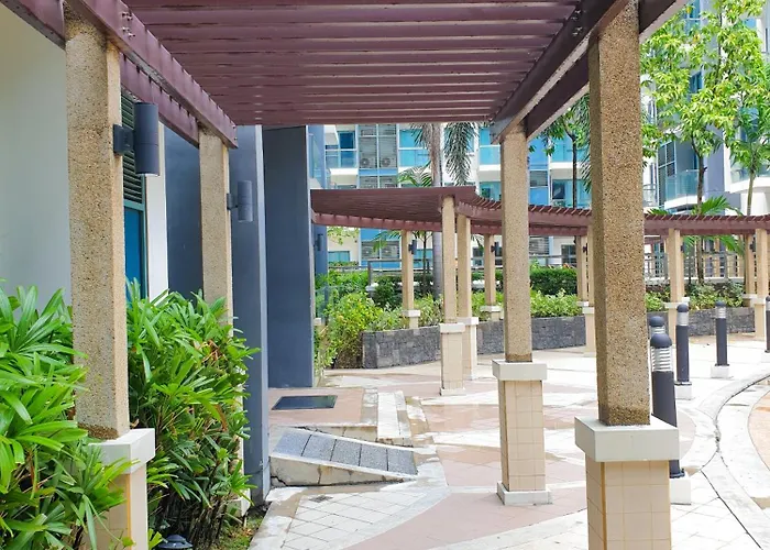 Layover Condotels At Two Palm Tree 3* Manila