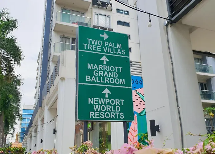 Aparthotel Layover Condotels At Two Palm Tree Manila